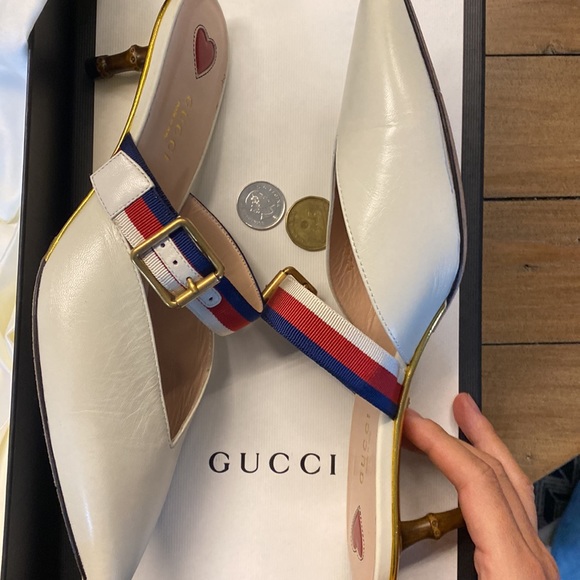 Authentic Gucci Leather Kitten bamboo heel, Strap White Blue Red size 37 1/2. - Picture 5 of 8